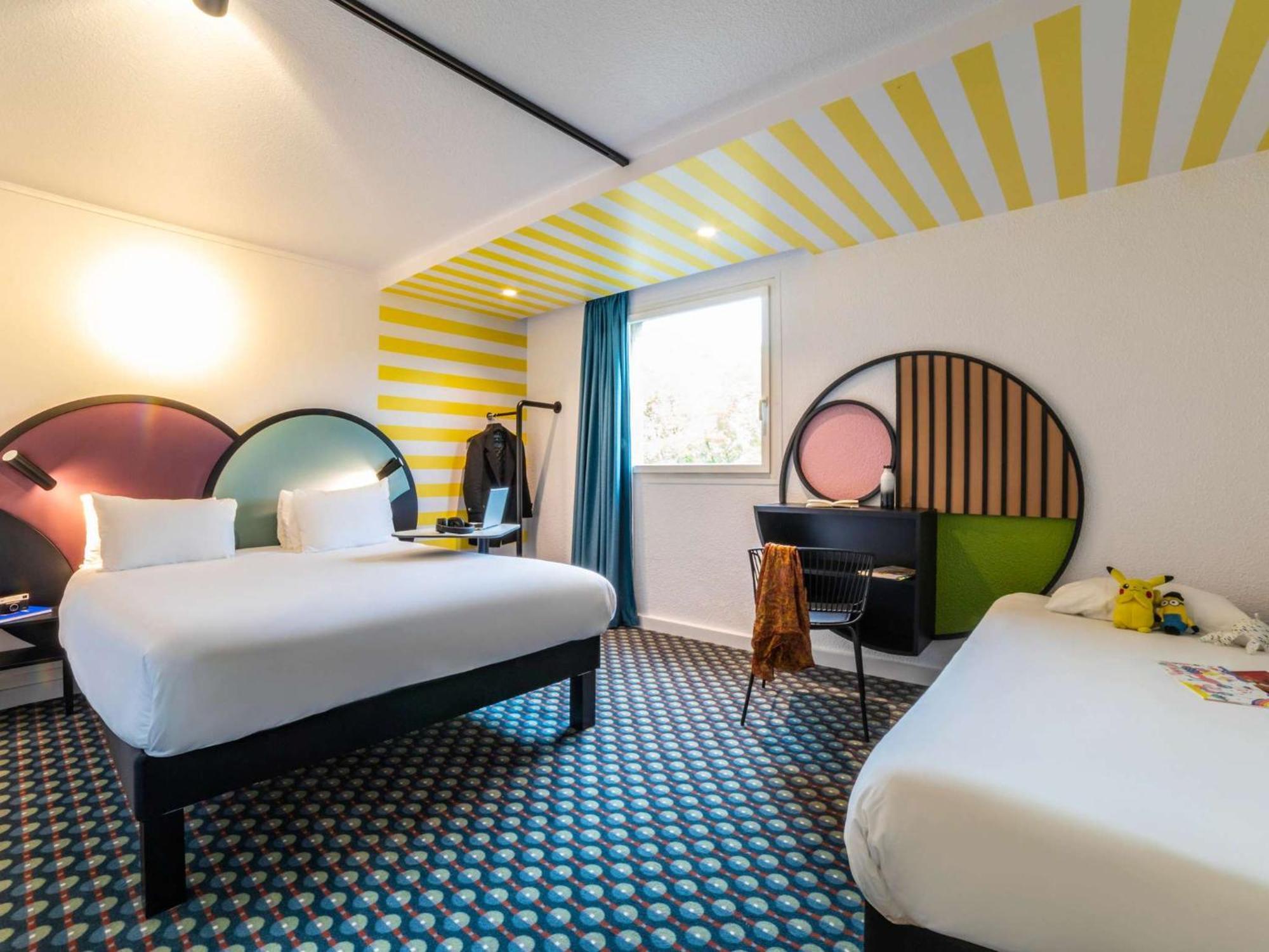 Hotel Ibis Styles Paris Saint Denis Pleyel Esterno foto