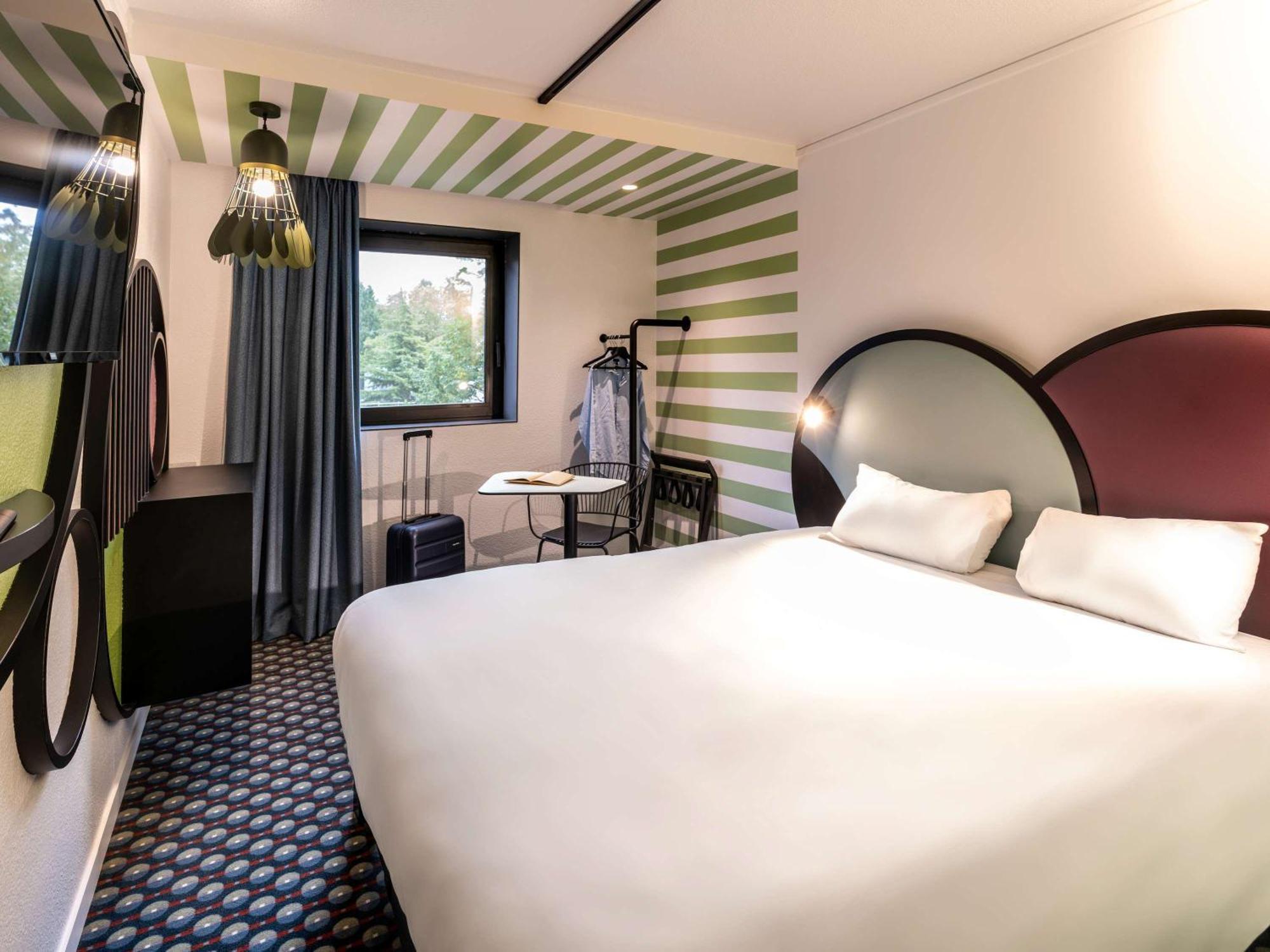 Hotel Ibis Styles Paris Saint Denis Pleyel Esterno foto