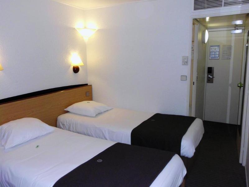 Hotel Ibis Styles Paris Saint Denis Pleyel Esterno foto